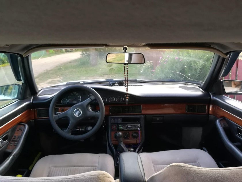 Audi 200 c3 салон