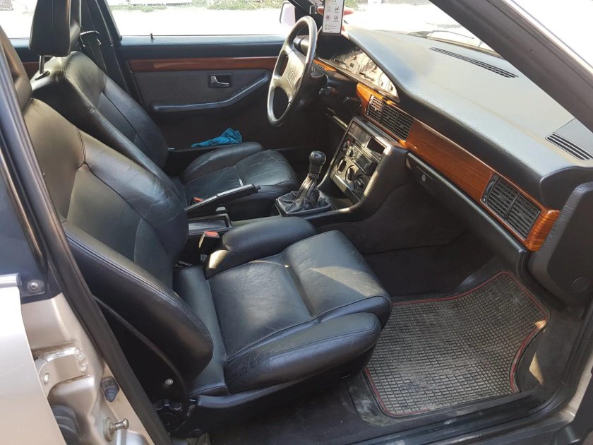 Ауди 100 с3 кожаный салон