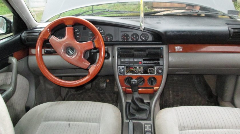 Audi 100 c4 quattro салон