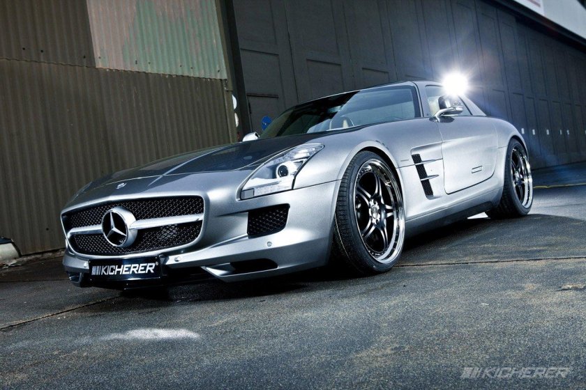 Mercedes SLS AMG 2021