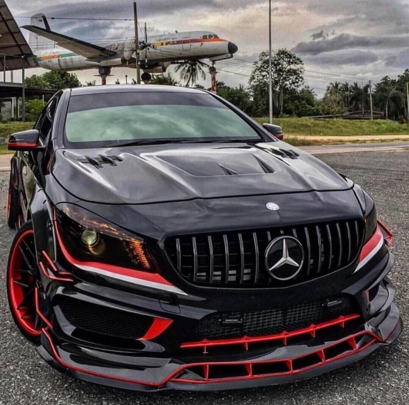 Мерседес Бенц АМГ