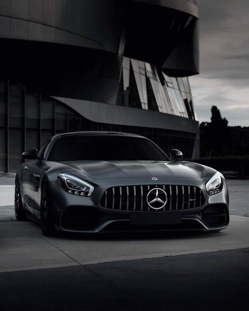 Mercedes Benz AMG 2019