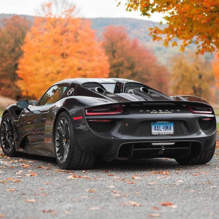 Porsche 918