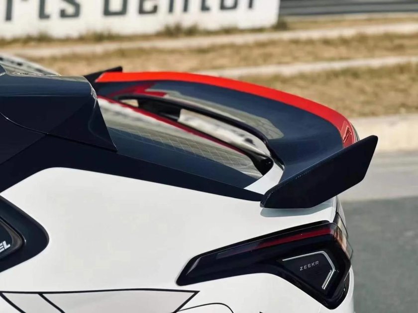 Спойлер на honda civic type r 2016