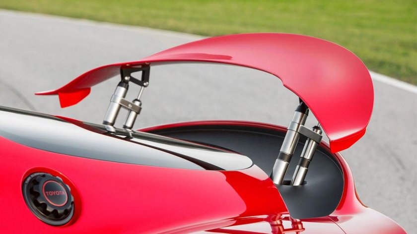 Спойлер на авто