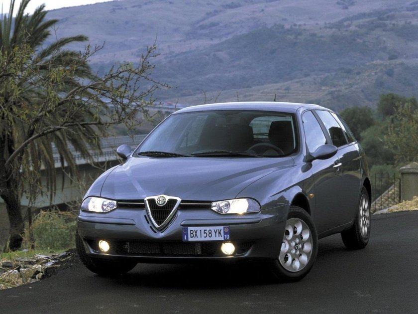 Alfa Romeo 156