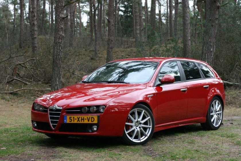 Alfa Romeo 159