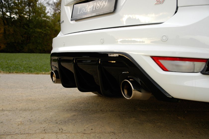 Задний диффузор Форд фокус 2