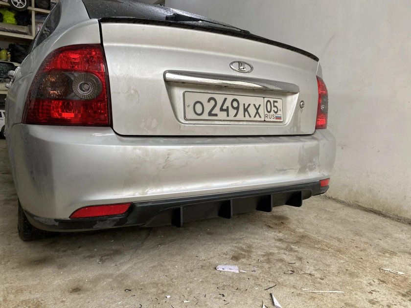 Диффузор заднего бампера Приора 2 хэтчбек