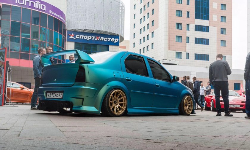 Логан стенс