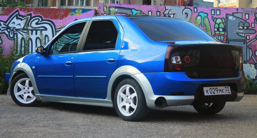 Тюнингованный Логан 1