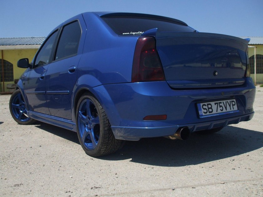 Тюнингованный Логан 1