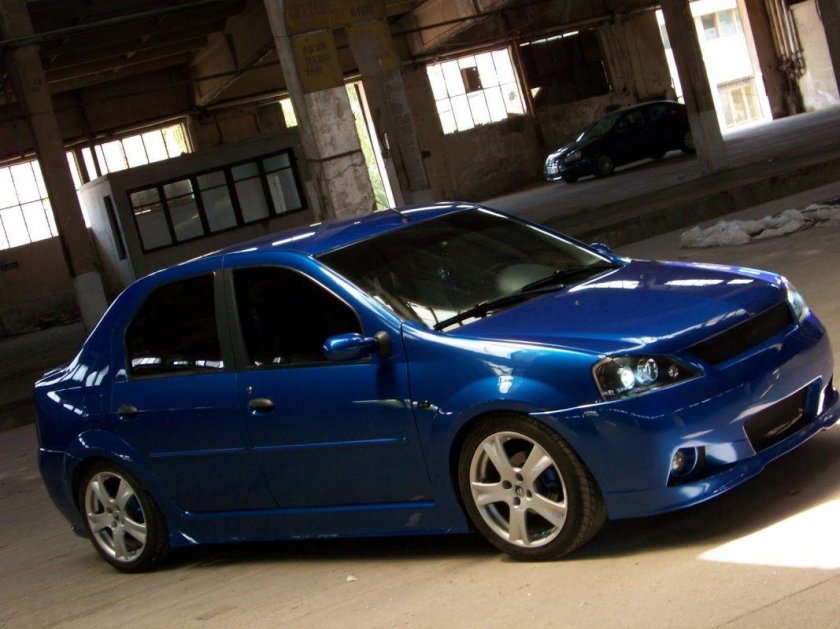 Тюнингованный Рено Логан 1 поколения