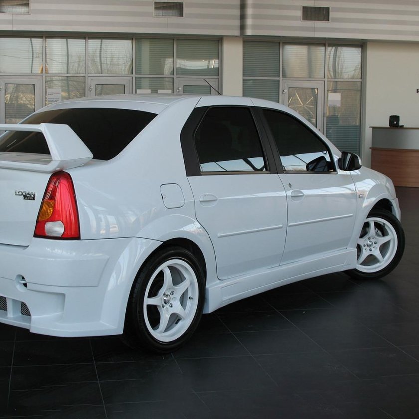 Renault Logan 2 обвес