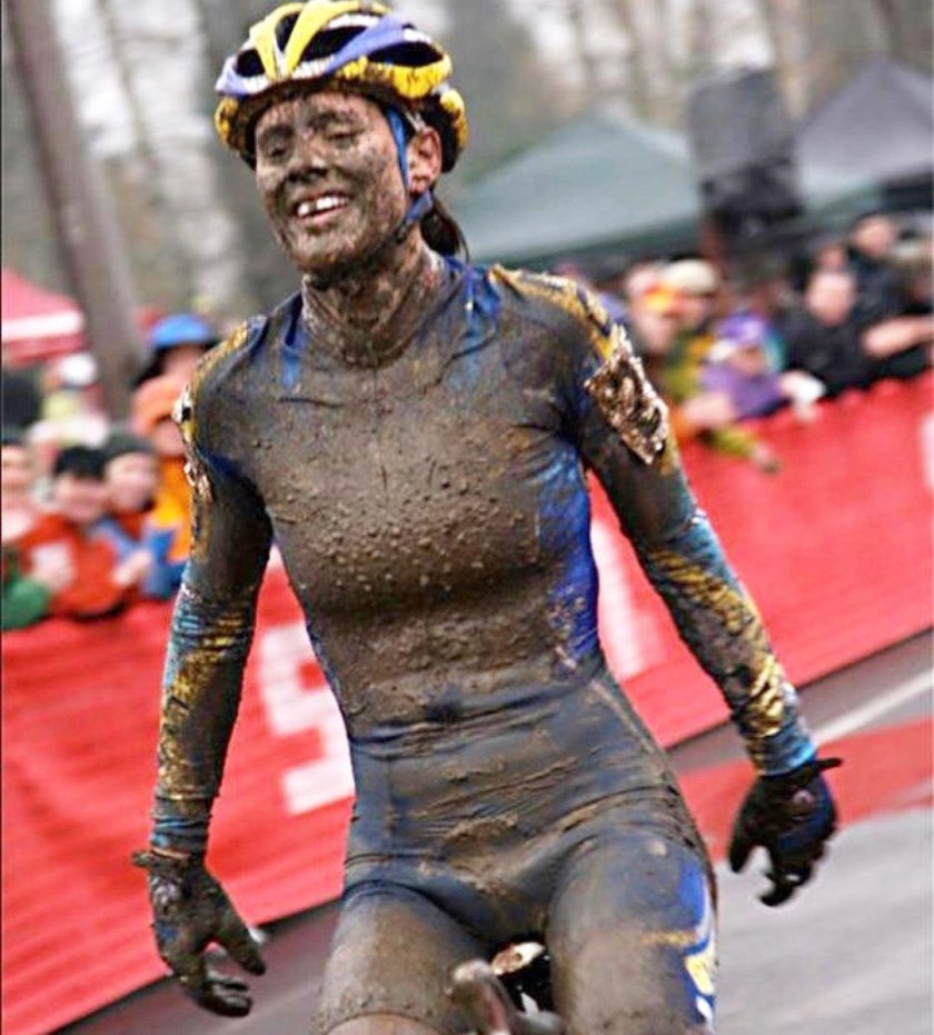 Смешной велосипедист