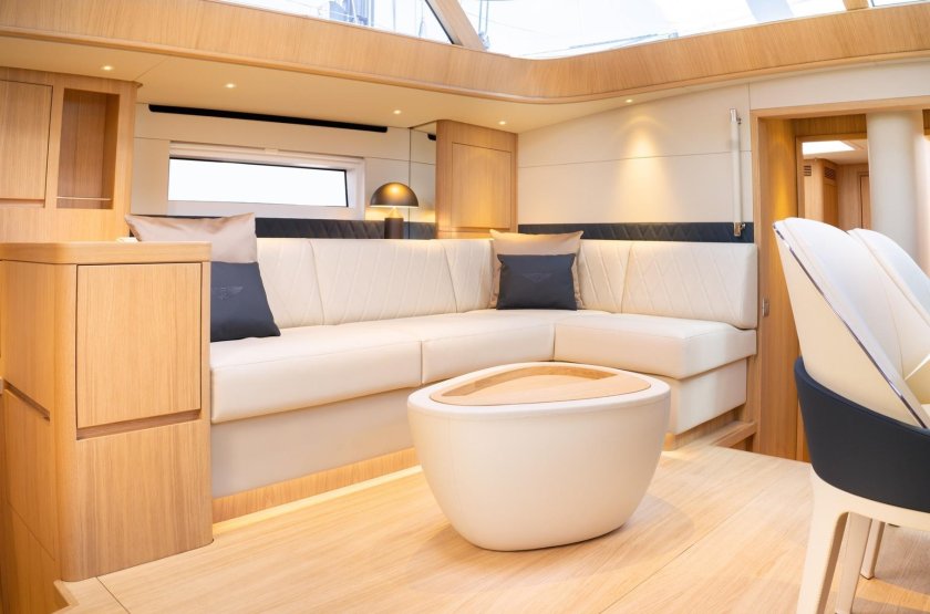 Бентли яхта