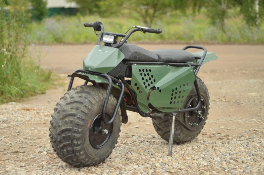 Мотовездеход 2+2 "Тарусь" 2