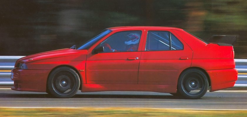 Alfa Romeo 155
