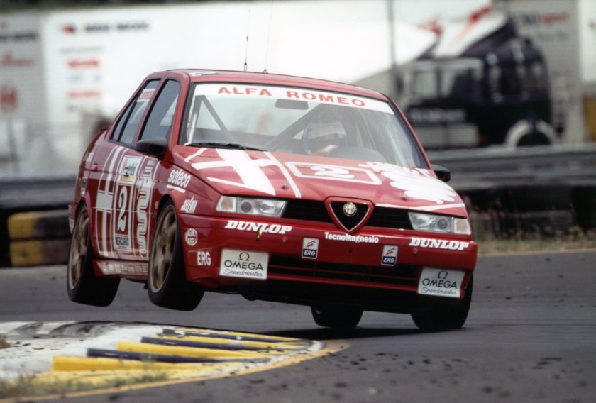 Alfa Romeo 155