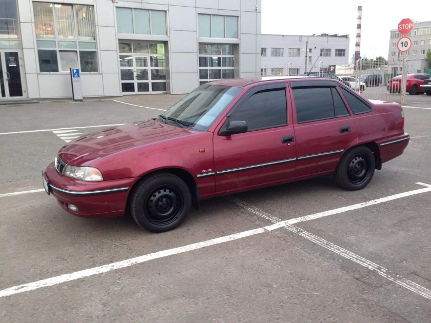 Нексия Вишневая n100