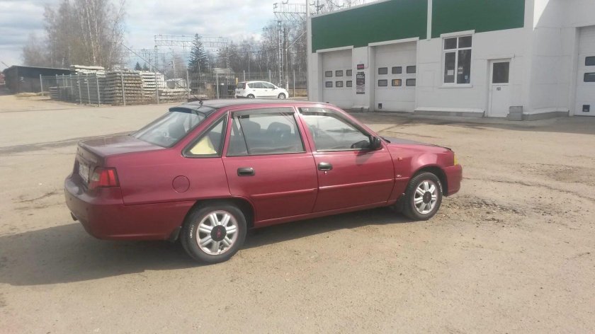 Daewoo nexia 1