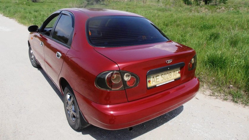 Шевроле Ланос Вишневая