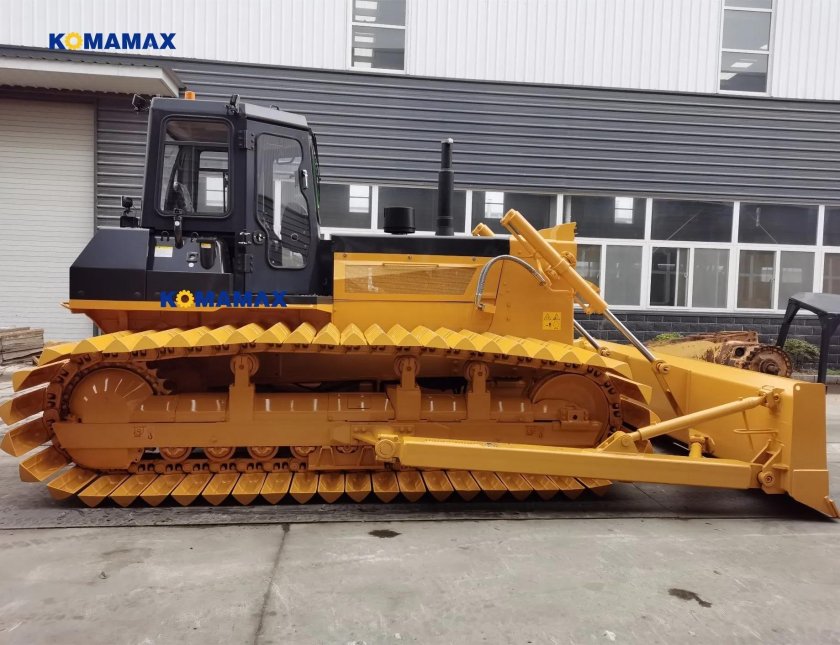 Бульдозер мощностью 132 КВТ 180 Л.С