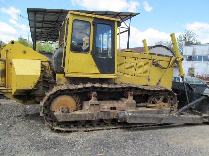 Бульдозер б 10 м