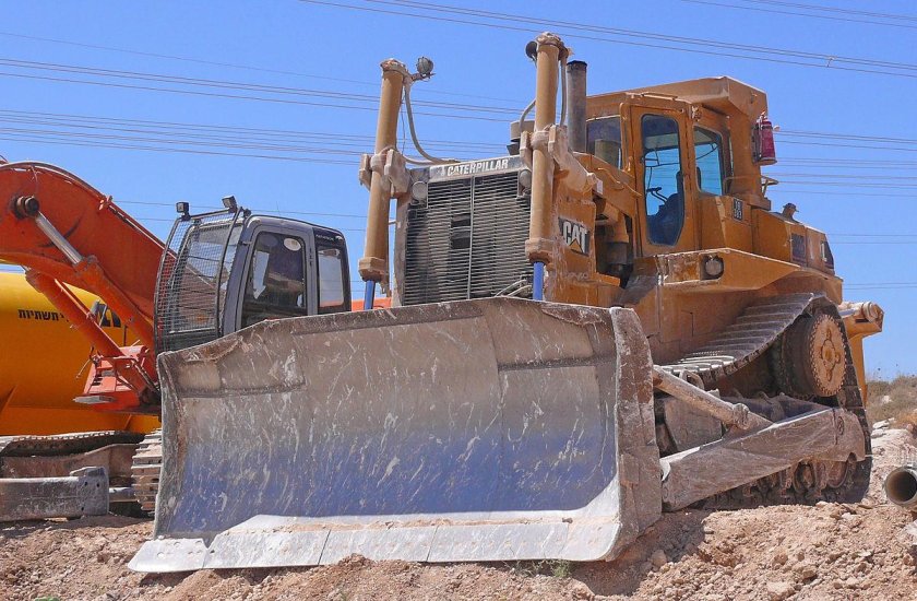 Катерпиллер бульдозер