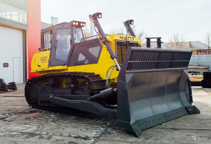 Бульдозер т10