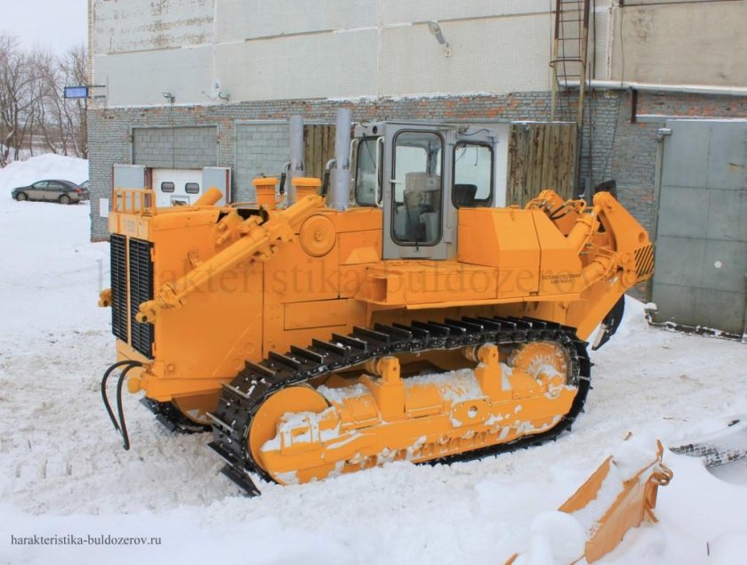 Бульдозер чебоксарец т-500