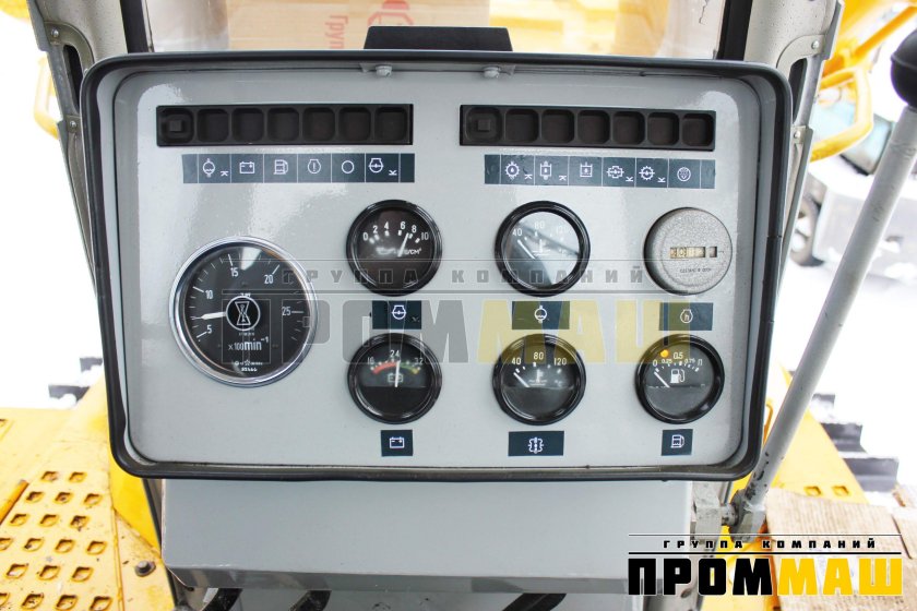 Кабина бульдозера ЧЕТРА т40