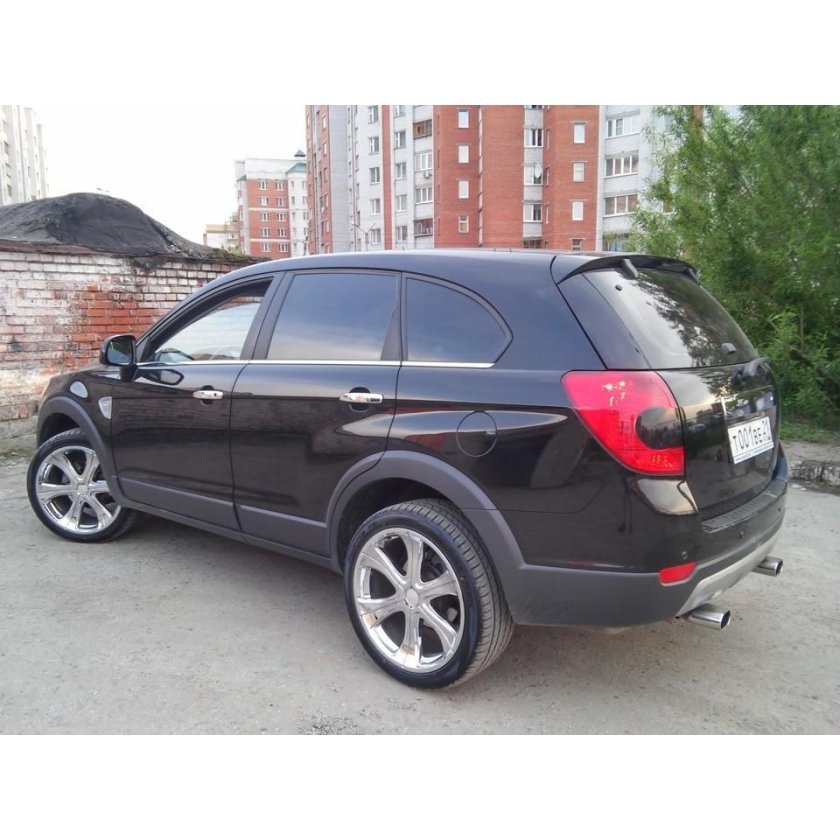 Chevrolet Captiva r20