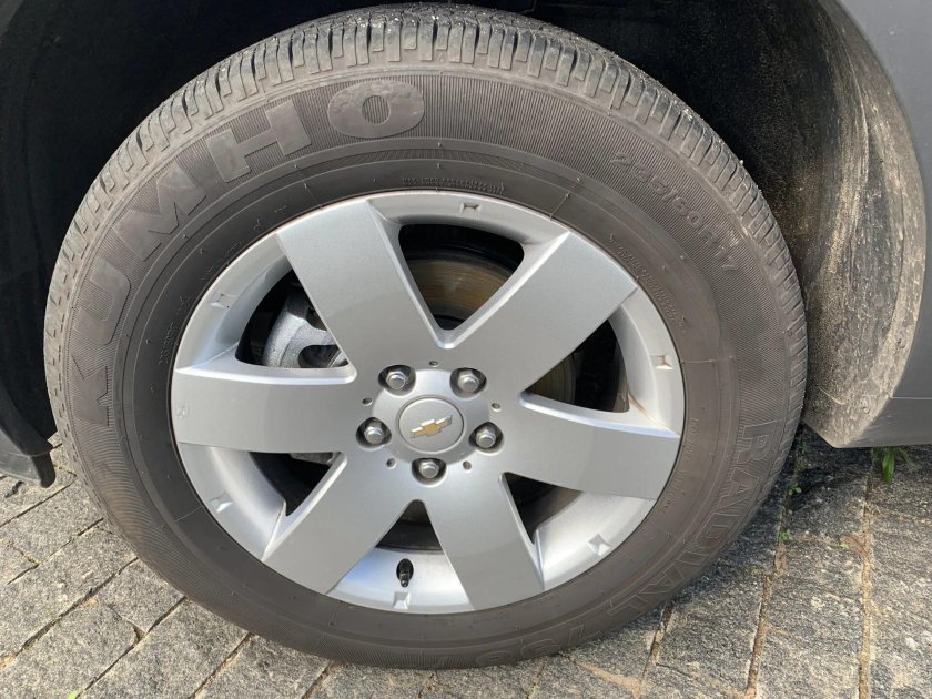 Резина на Шевроле Каптива r17