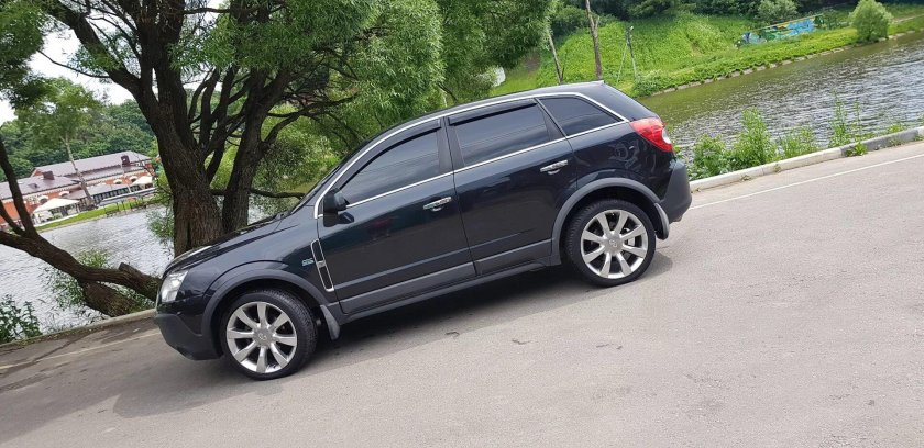 Опель Антара r20