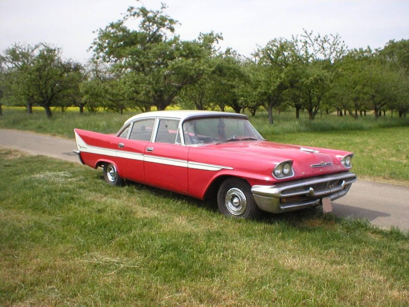 Крайслер ДЕСОТО