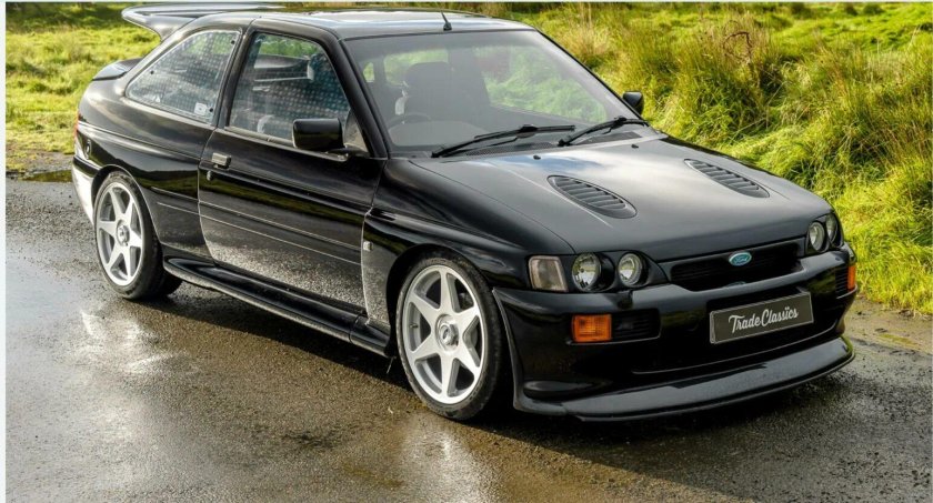 Ford escort rs cosworth