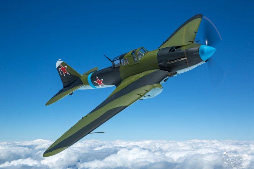Самолёт ил-2 Штурмовик