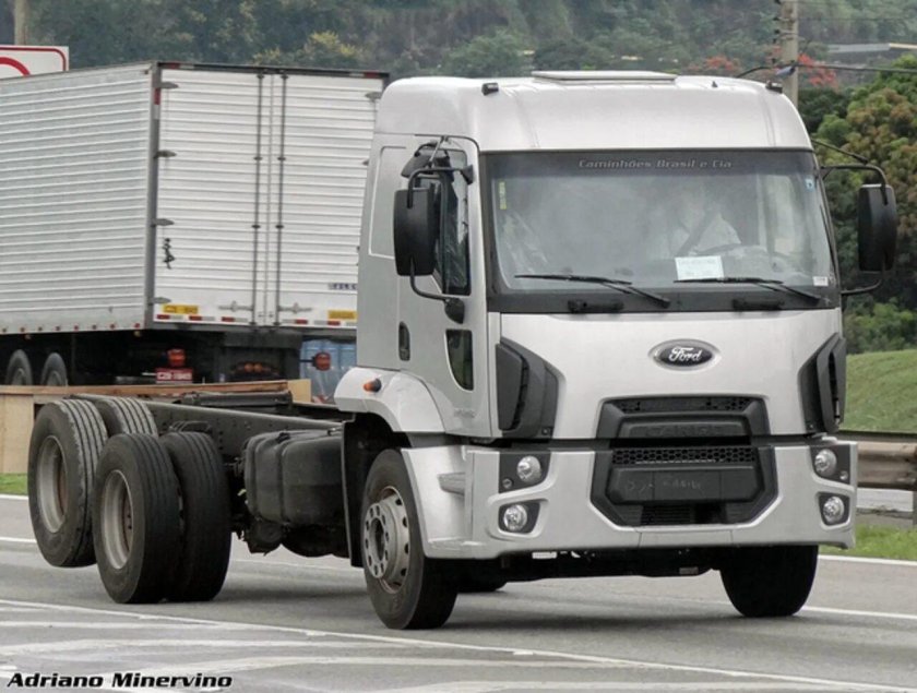 Ford Cargo 2428