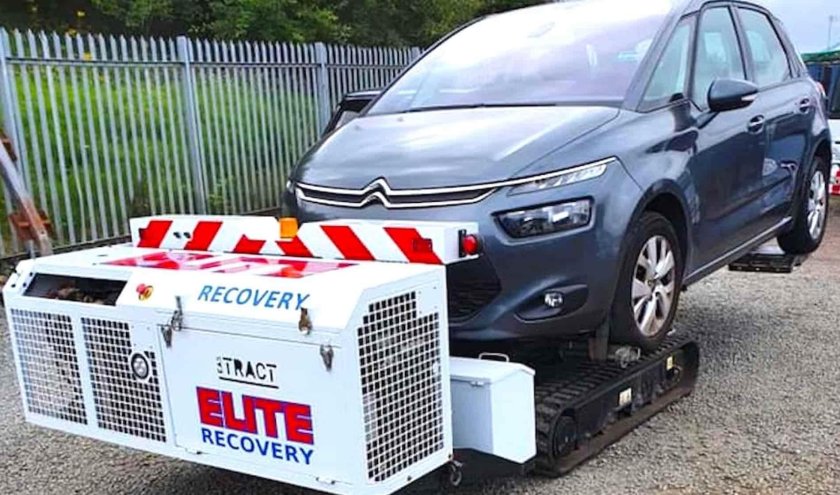 Робот эвакуатор