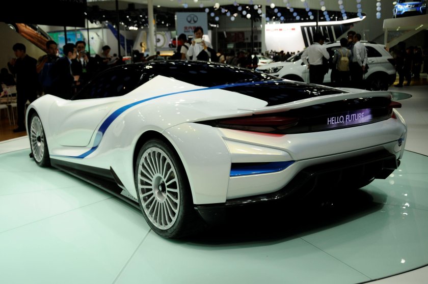 BAIC Arcfox-7