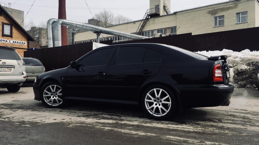 Skoda Octavia Tour r18