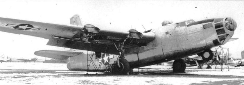 Б-24 бомбардировщик