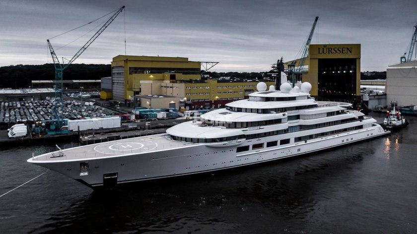 Яхта Lurssen