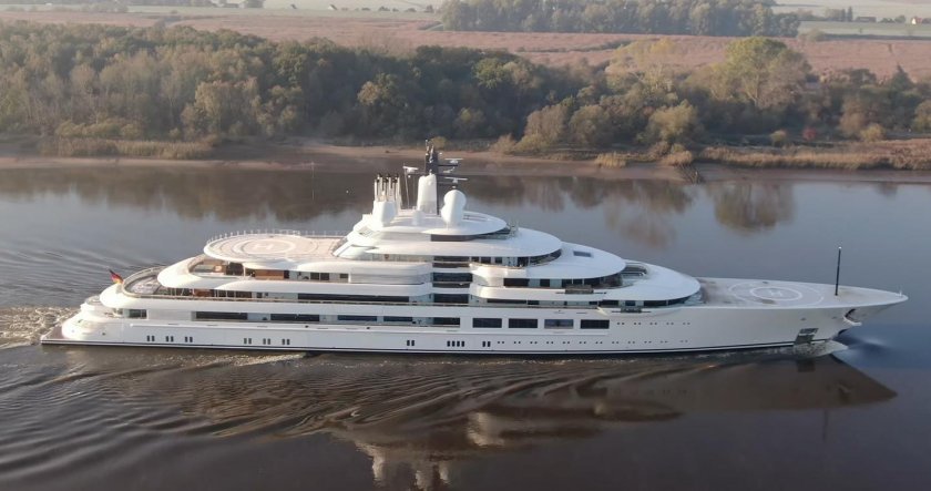 Яхта lurssen