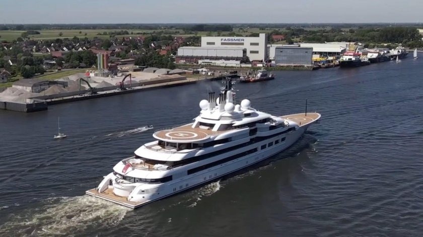 Путинская яхта Шахерезада