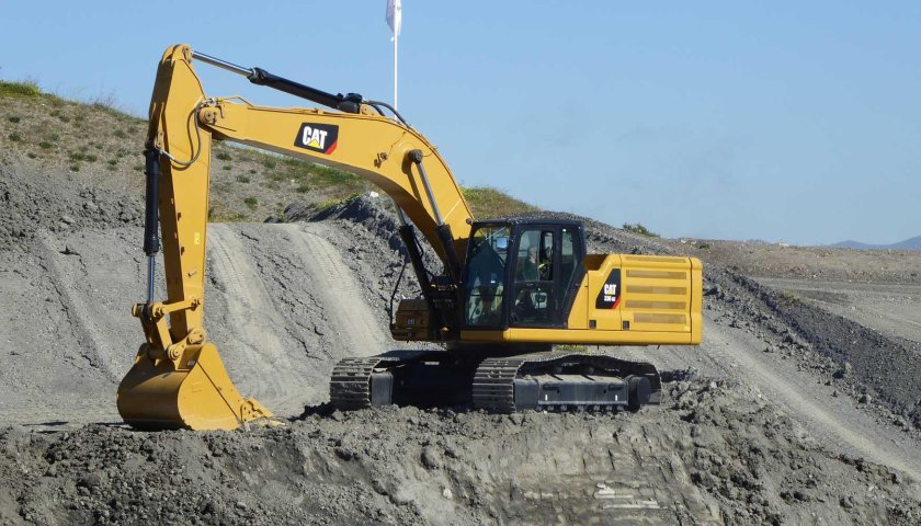 Экскаватор сат 330