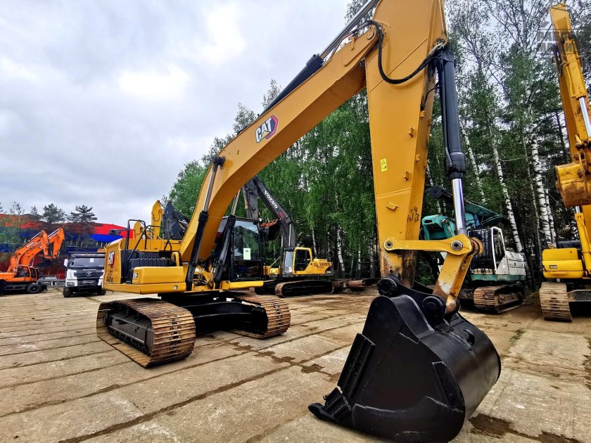 Гусеничные экскаваторы