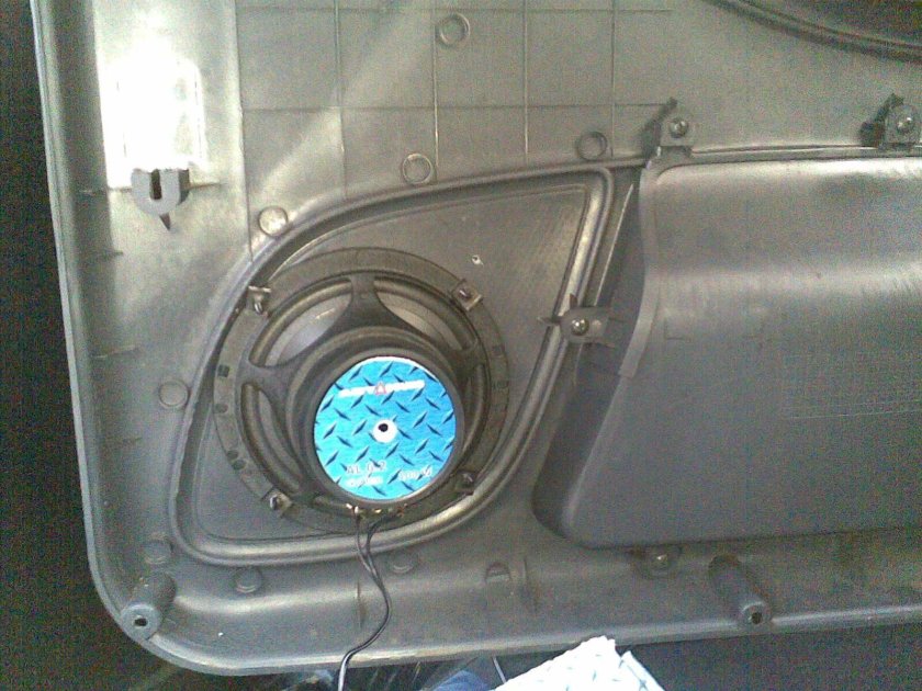 Штатные динамики Шевроле Ланос