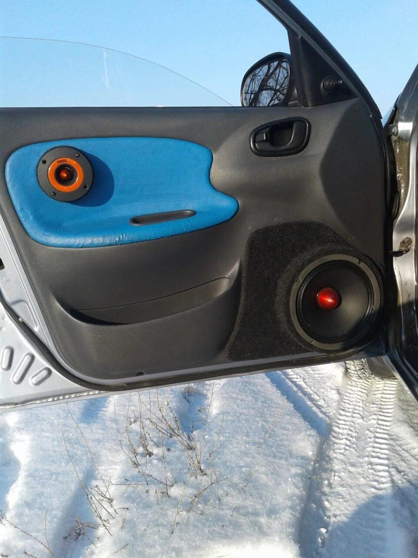 Подиумы Chevrolet lanos